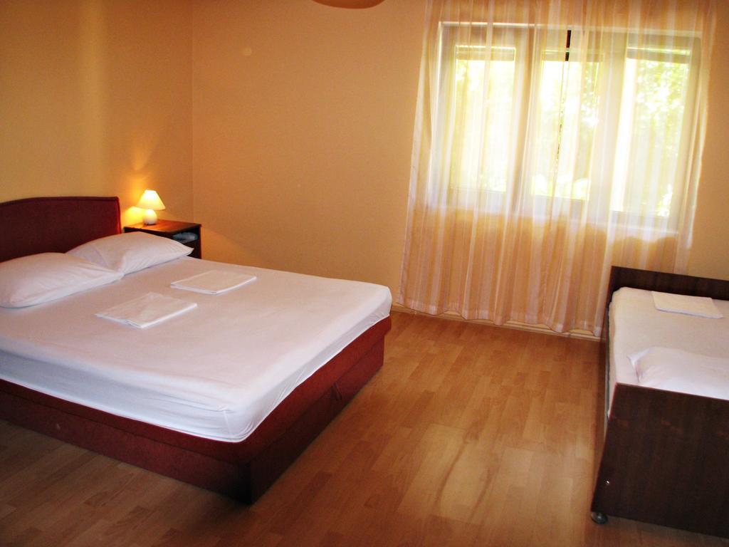 Apartments Miljak Omiš Extérieur photo